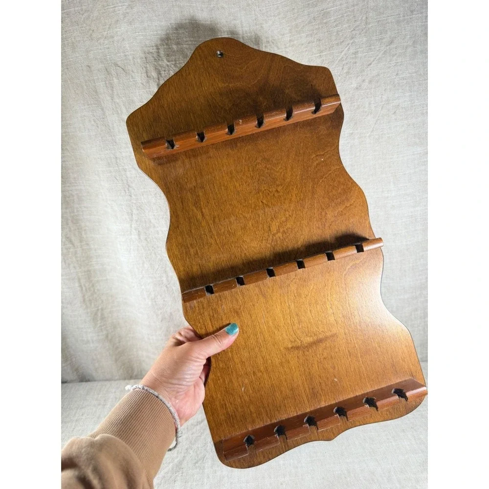 Vintage Wood Spoon Display Rack, 18 Slot Scalloped Wall Organizer